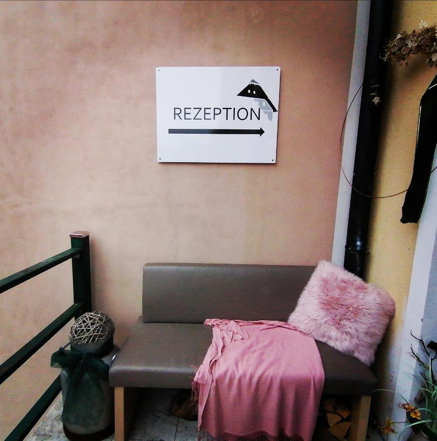 ניומרקט אם וואלרסי Taferne In Koestendorf - Ferienwohnung Monteurzimmer מראה חיצוני תמונה