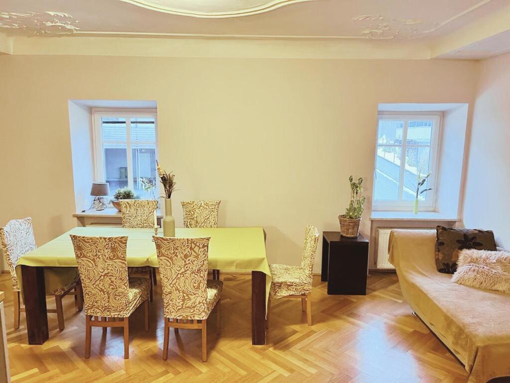 ניומרקט אם וואלרסי Taferne In Koestendorf - Ferienwohnung Monteurzimmer מראה חיצוני תמונה