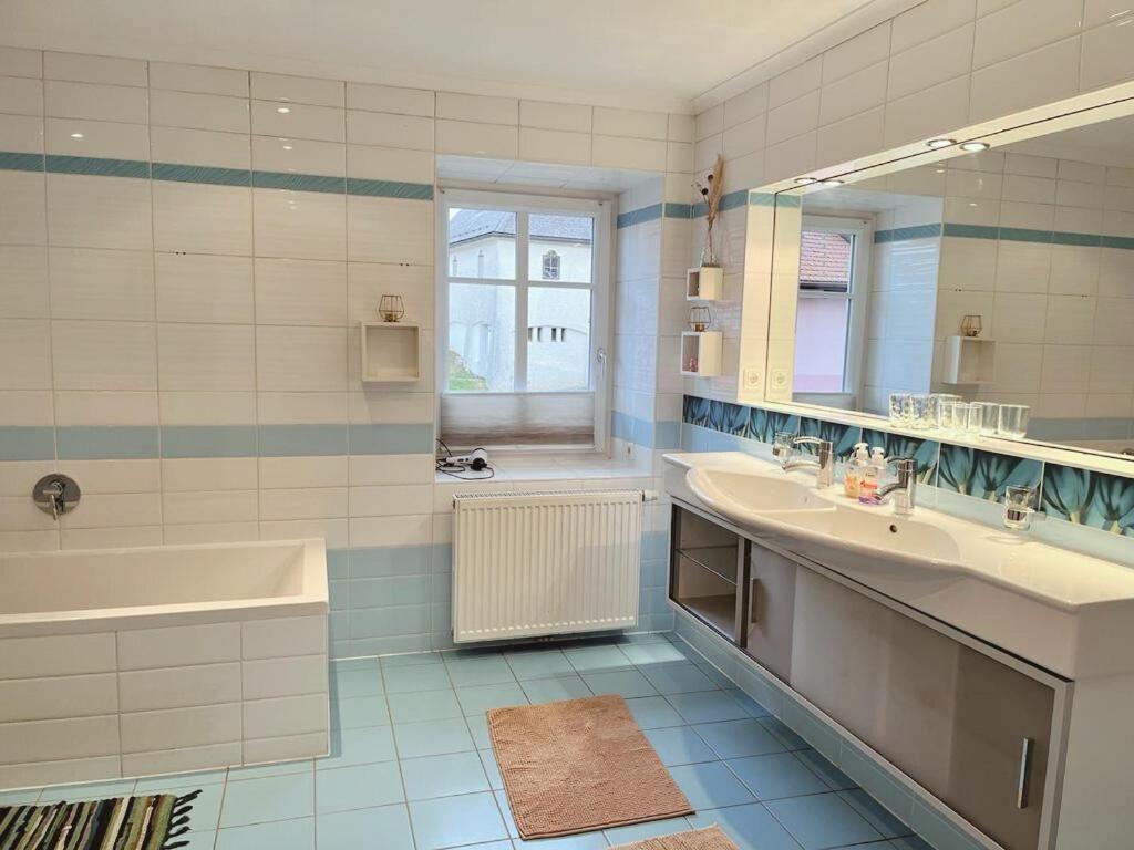 ניומרקט אם וואלרסי Taferne In Koestendorf - Ferienwohnung Monteurzimmer מראה חיצוני תמונה