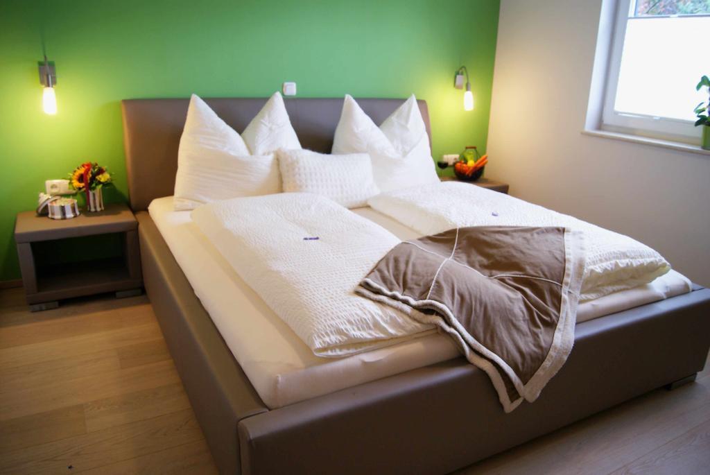 ניומרקט אם וואלרסי Taferne In Koestendorf - Ferienwohnung Monteurzimmer מראה חיצוני תמונה